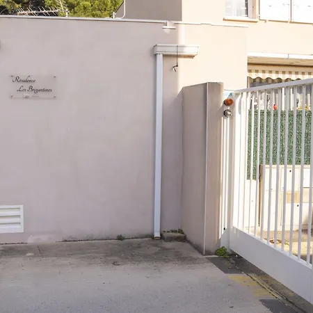 Tatil Evi Les Brigantines By Interhome