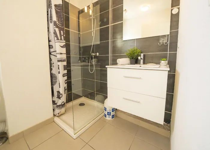Les Brigantines By Interhome * Le Grau-du-Roi