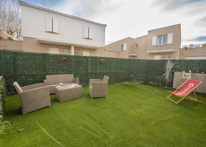 Les Brigantines By Interhome Vakantiehuis Le Grau-du-Roi